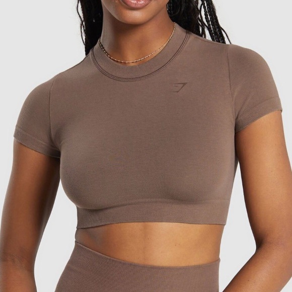 Gymshark Tops - Gym Shark cotton seamless crop top in soft brown xs